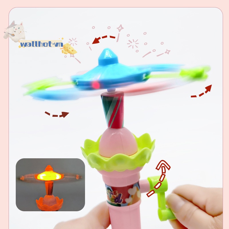 Wallhot > Đồ Chơi Vòng Quay Ngựa Gỗ Có Đèn led Chiếu Sáng