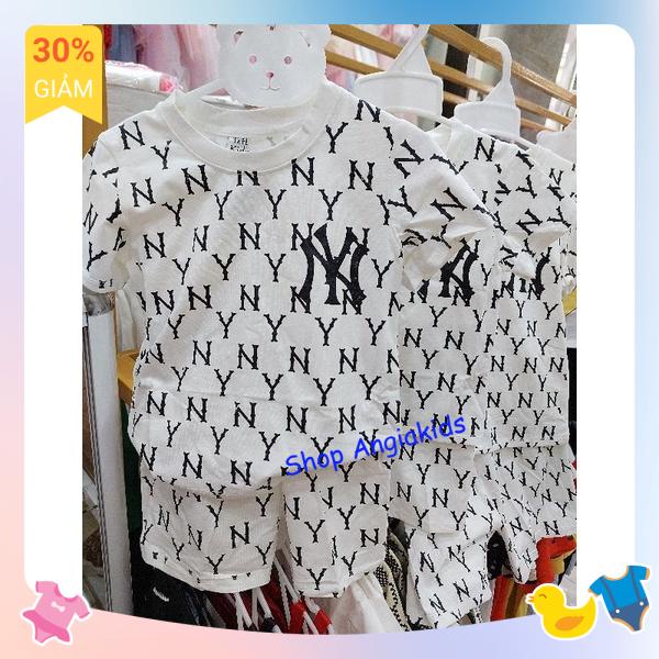 Bộ thun NY cho bé trai tại Angiakids