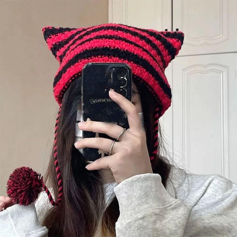 Mũ Len beanie Đính Quả Bông Dễ Thương y2k