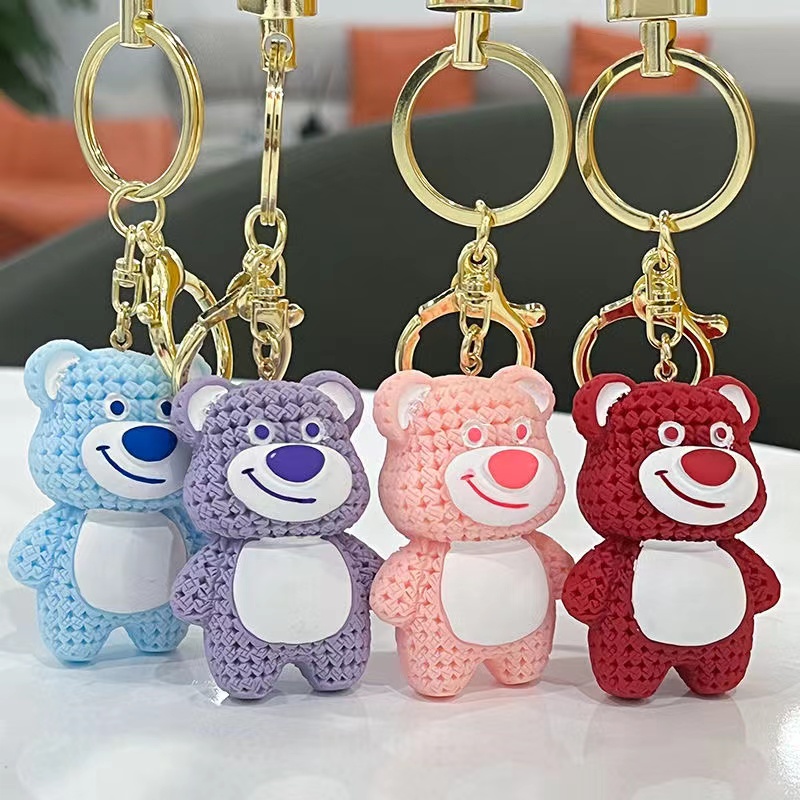 Móc Khóa Cao Cấp Gấu Dâu Hồng Siêu Cute Mẫu Mới