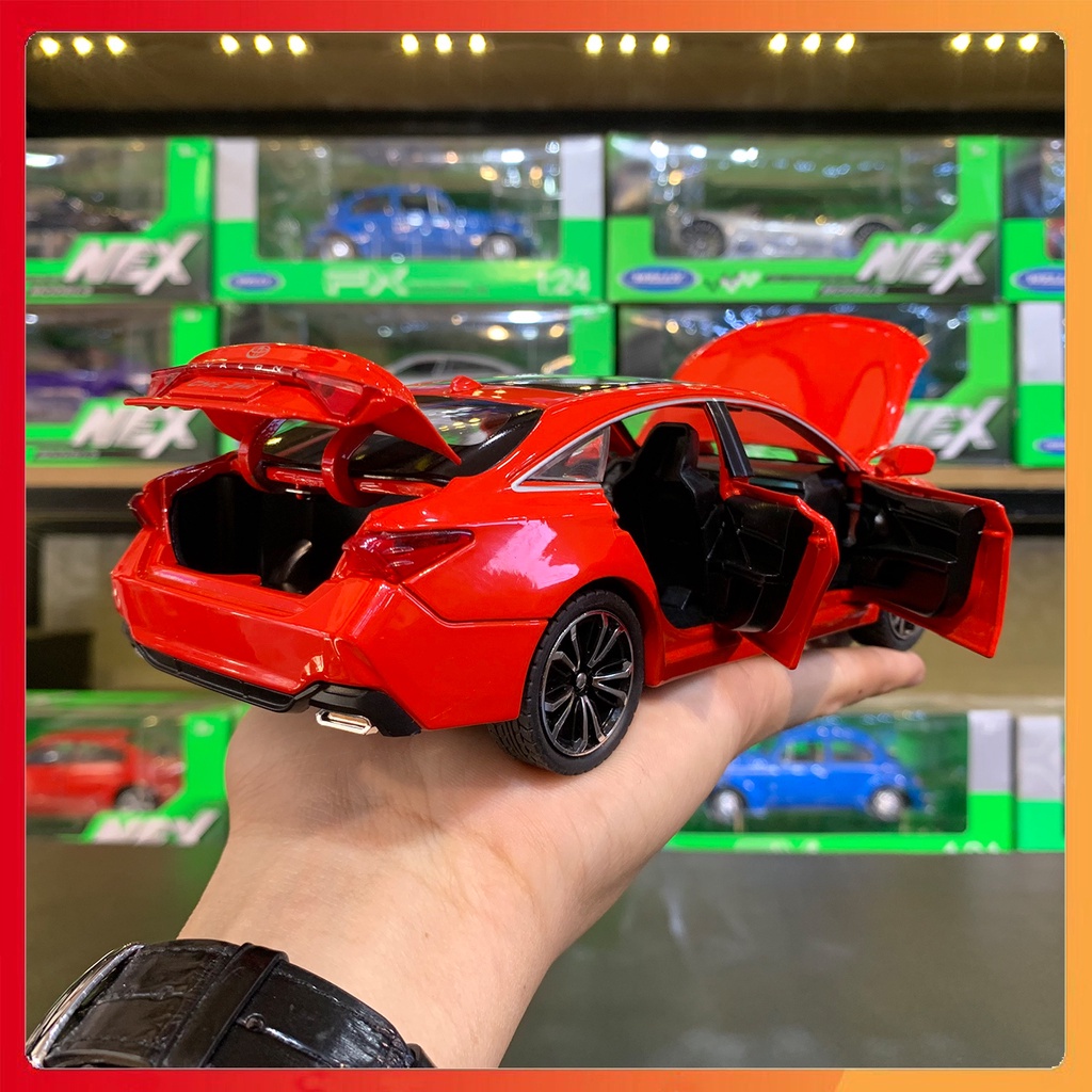 Mô hình xe Toyota Avalon tỉ lệ 1:24 Chezhi