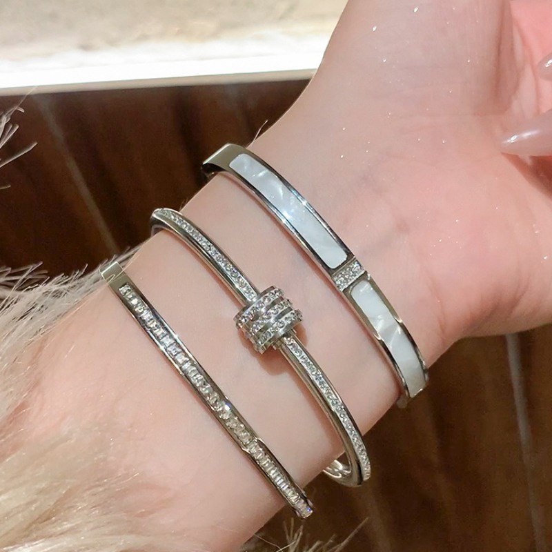Vòng Tay Bằng Thép Titan Không Gỉ Đính Đá zircon Chất Lượng Cao Cho Nữ