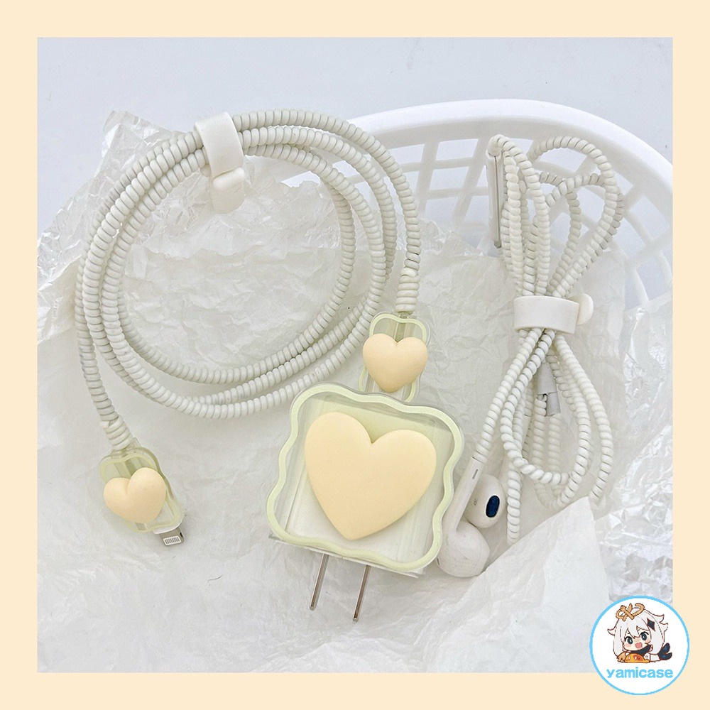 Vỏ Bảo Vệ Dây Cáp Sạc usb apple 20w Hình Trái Tim 3d