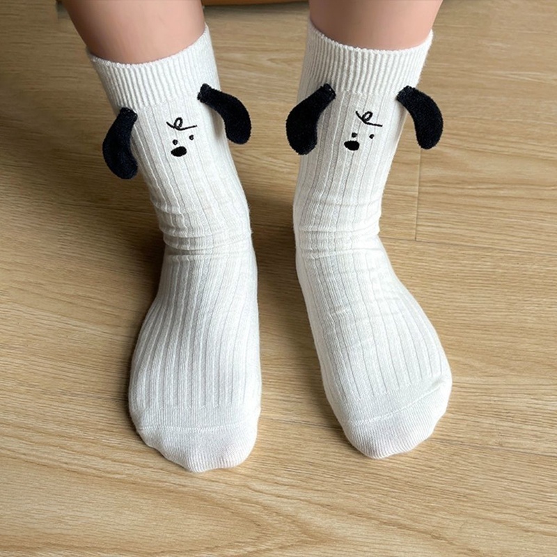 Vớ Nam Châm Họa Tiết Đôi Mắt Hoạt Hình Màu Trắng Đen Cho Cặp Đôi