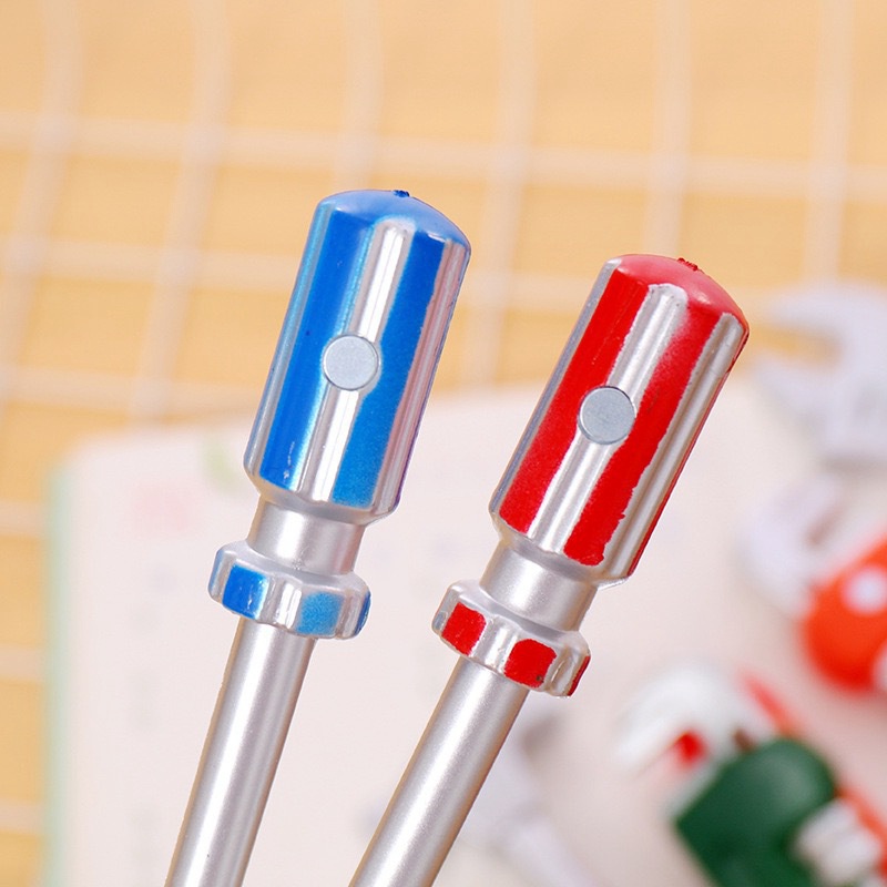 Bút Bi Mực Đen Thiết Kế Đơn Giản Sáng Tạo