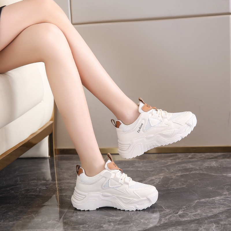 Giày Thể Thao Nữ Độn Đế 7cm Aruki Trẻ Trung, Năng Động - ME97