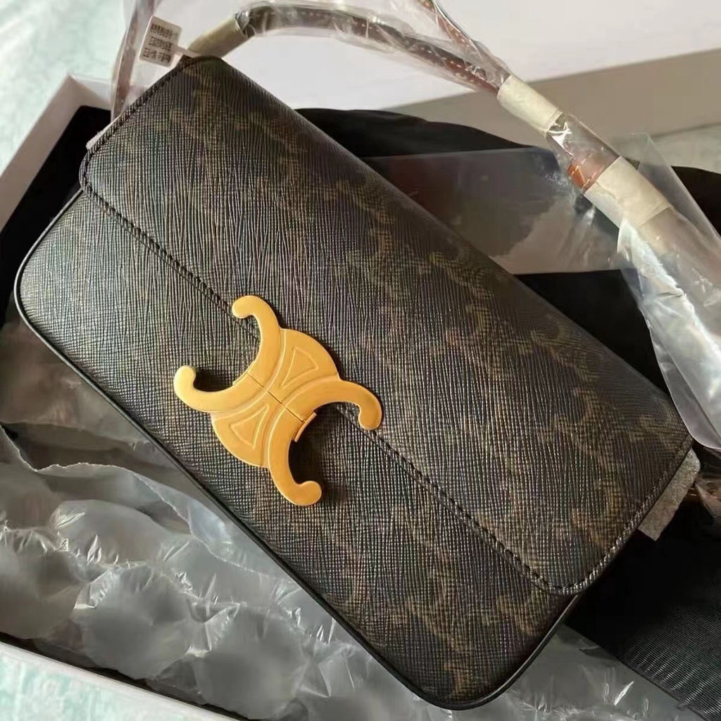 Túi Xách Nữ Đeo Chéo Thời Trang Hình Vuông Nút Kim Loại Có Thể Điều Chỉnh Phong Cách hàn quốc bubblu26.vn