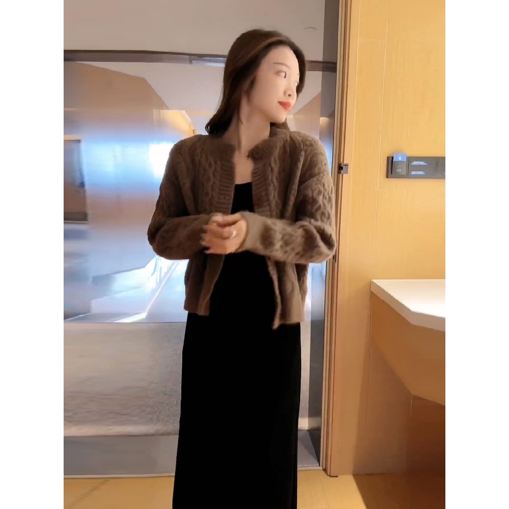 Bộ Áo cardigan Dệt Kim Tay Dài Màu Trơn Phối Chân Váy Cài Nút Thời Trang Mùa Thu 2023