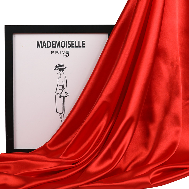 Phần mở của vải lụa đỏ, phần mở của dải ruy băng, phần mở của vải đỏ, vải satin bóng dày đặc, đám cư