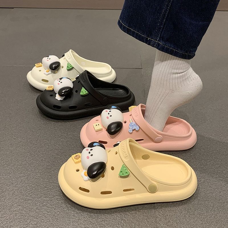 Dép Sục Crocs Nữ Đế Thấp Chống Trơn Trượt Tặng Kèm Sticker Chó Cute, Dép Đi Trong Nhà Và Đi Chơi  2024