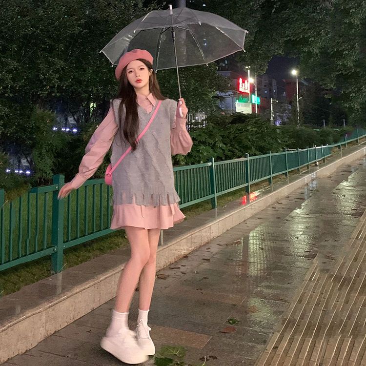 Set Áo Sơ Mi Tay Dài Kèm Váy Yếm Màu Xám Ngọt Ngào Nữ Tính