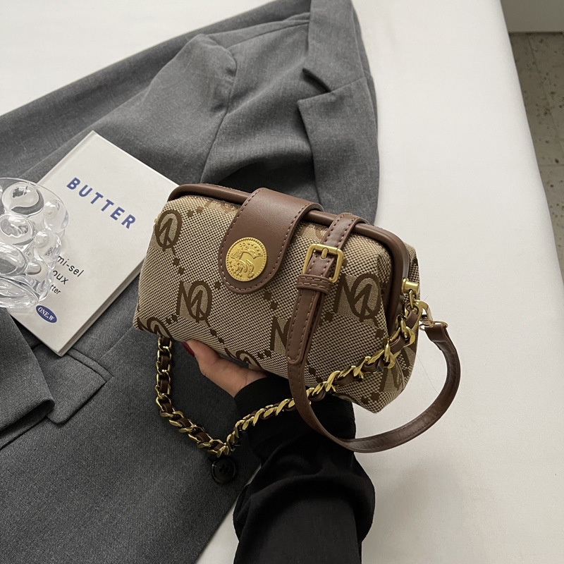 Túi Xách Vải Đeo Vai Phối Dây Xích Thời Trang Mùa Đông 2023 Cho Nữ