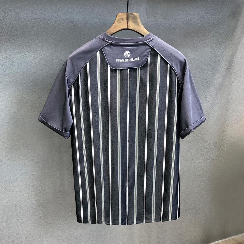 Áo Thun Tay Ngắn Dáng Rộng Họa Tiết Kẻ Sọc Màu Sắc Tương Phản Phong Cách Hàn Quốc Cho Nam