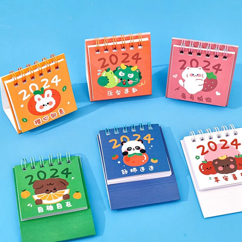 Lịch Để Bàn 2024 mini Họa Tiết Hoạt Hình Dễ Thương 2024