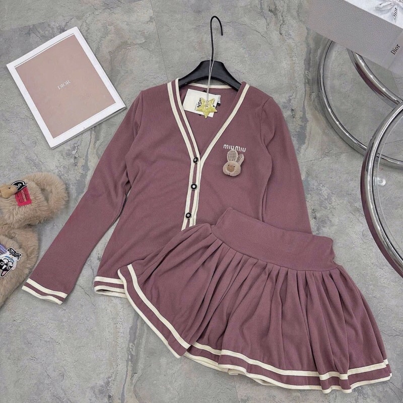 Set áo len chân váy