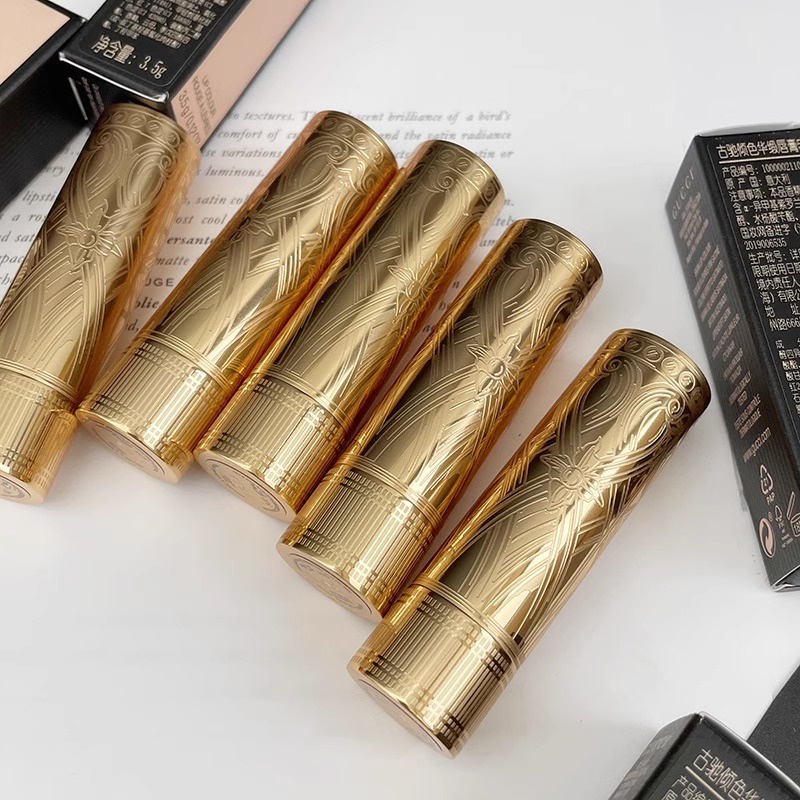 Gucci Son Môi Dưỡng Ẩm 25 # 505 # 3.5g Với Thiết Kế Vỏ Màu Vàng Kim Sang Trọng