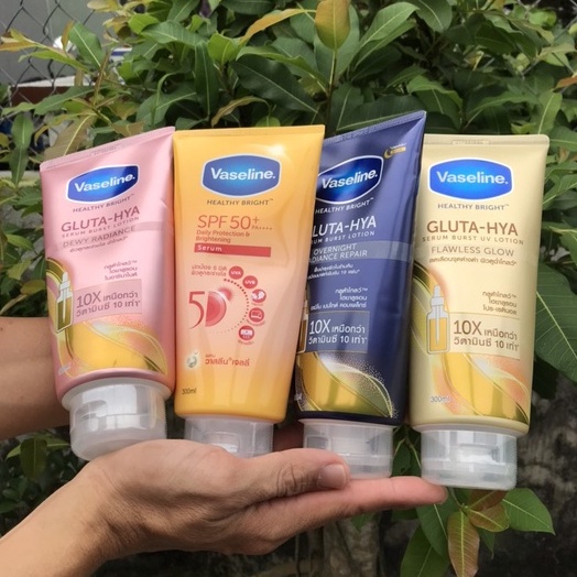 Dưỡng Thể Vaseline Healthy Bright Gluta HYA Serum 10X Thái Lan 330ml