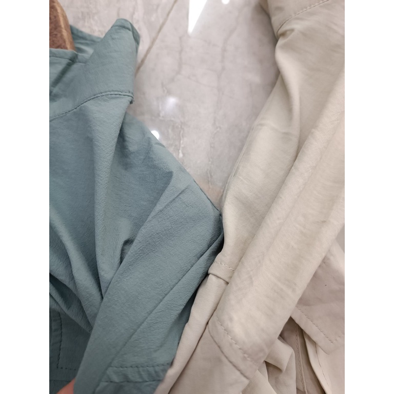 Bộ gió cho nữ: áo kéo khoá và chân váy