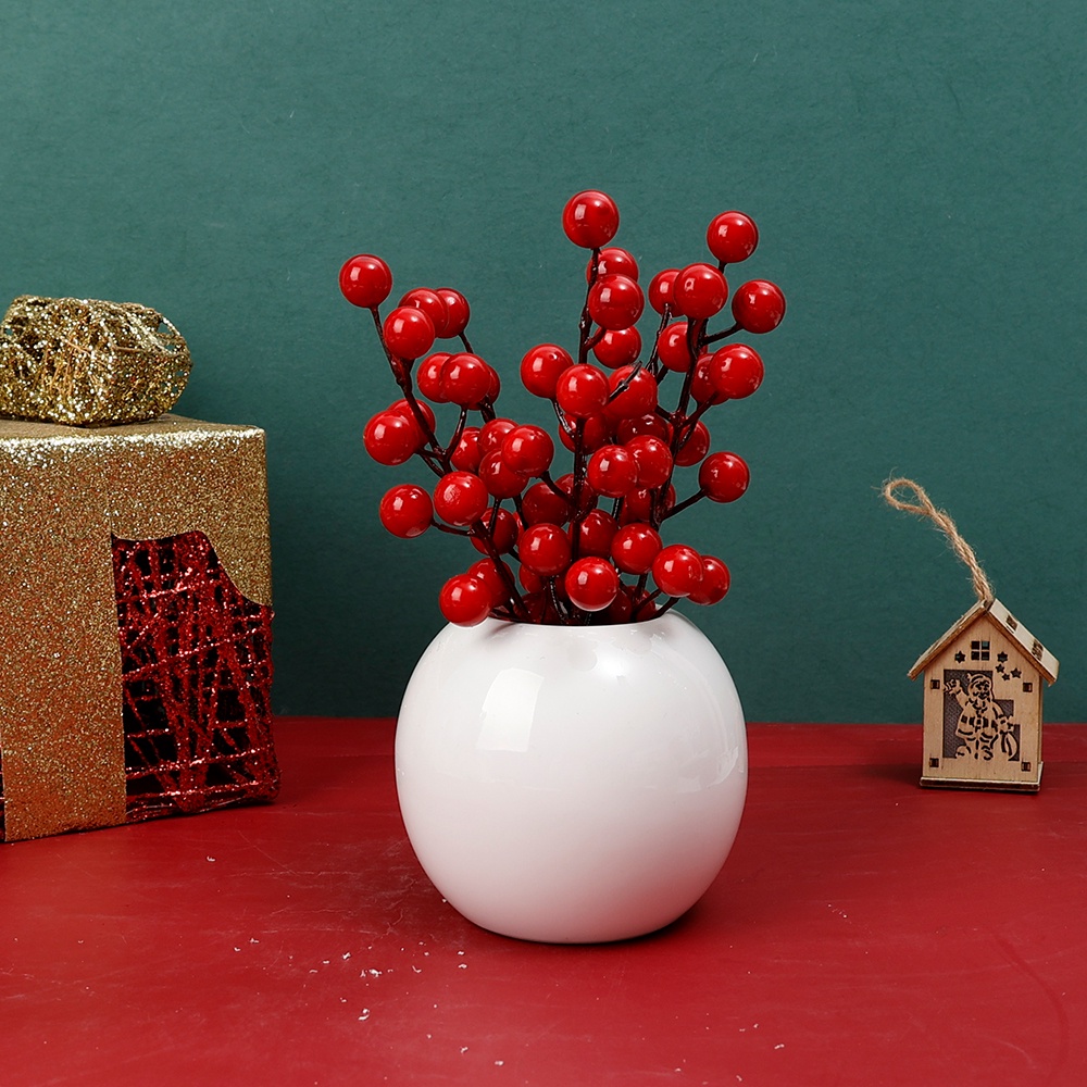 Bó 5 Nhánh Cây Thông Đỏ Nhân Tạo Trang Trí Giáng Sinh