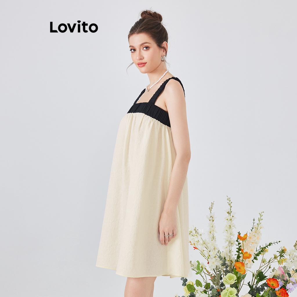 Đầm Lovito phong cách dễ thương màu trơn phối viền tương phản xếp nếp dành cho nữ L54ED105
