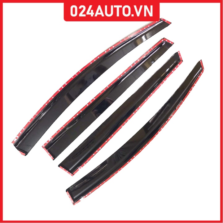 Vè che mưa cho xe Innova 2005-2023