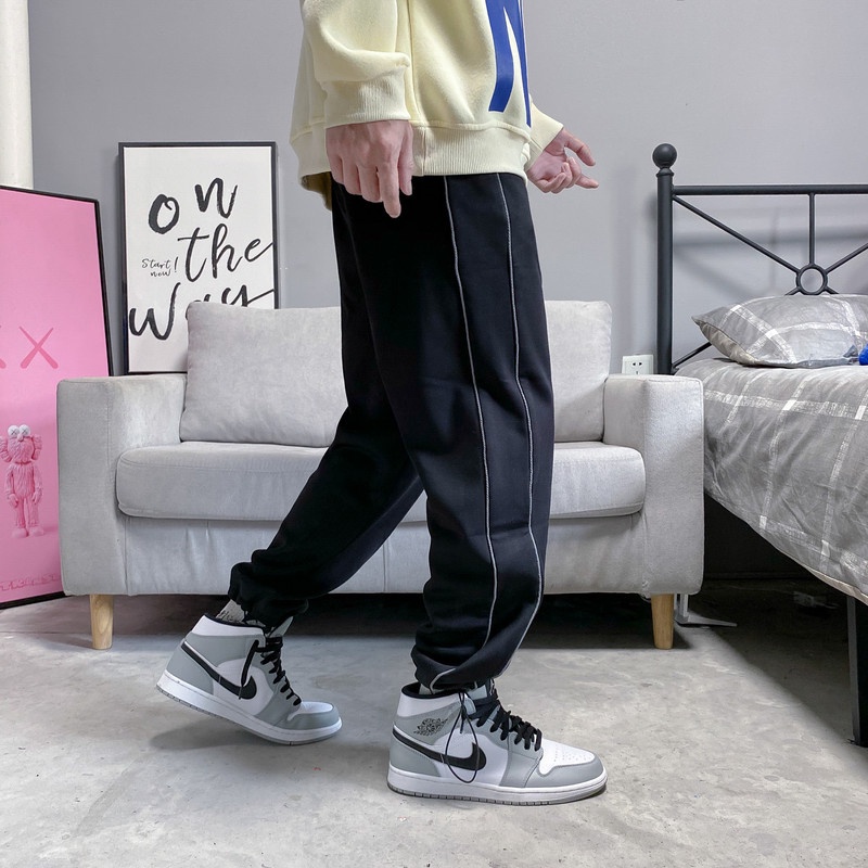 Nike Quần jogger Thể Thao Kẻ Sọc Phản Quang Lót Lông Giữ Ấm Mắt Chống Gió Cho Nam