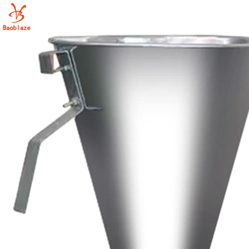 Phễu Hình Nón Làm Bếp Cho Gà Tiện Dụng