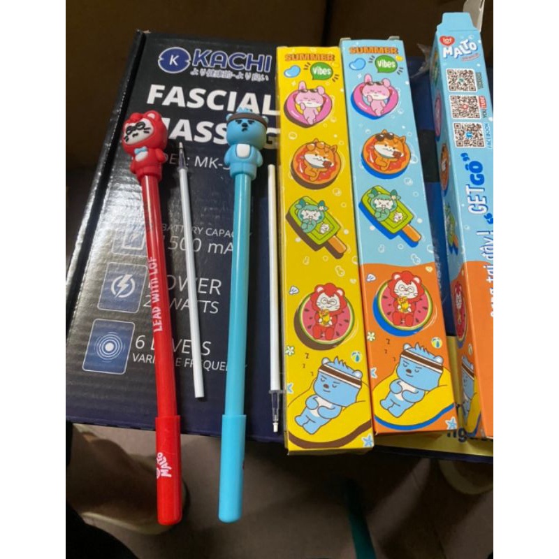 Bút bi malto tặng kèm 1 ngòi bút