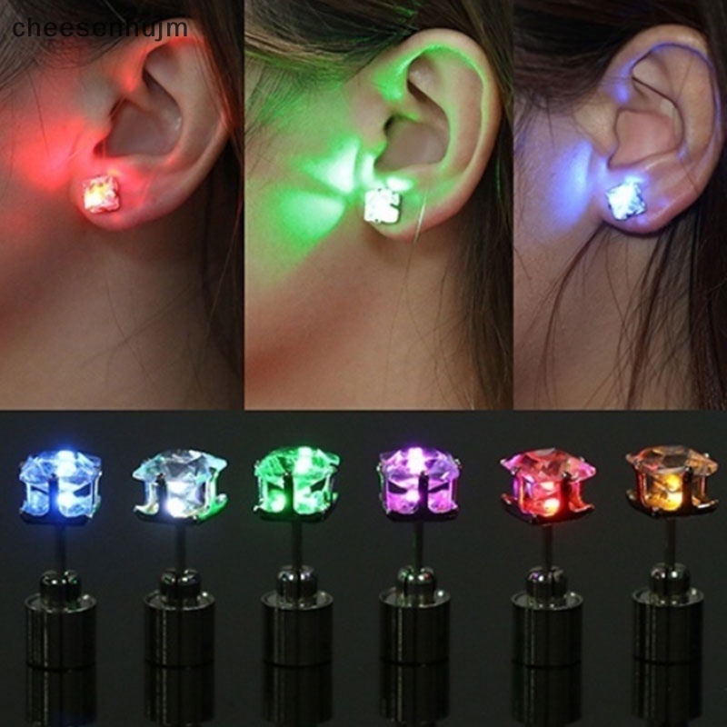 1 Bông Tai Hình Vương Miện Có Đèn led Phát Sáng
