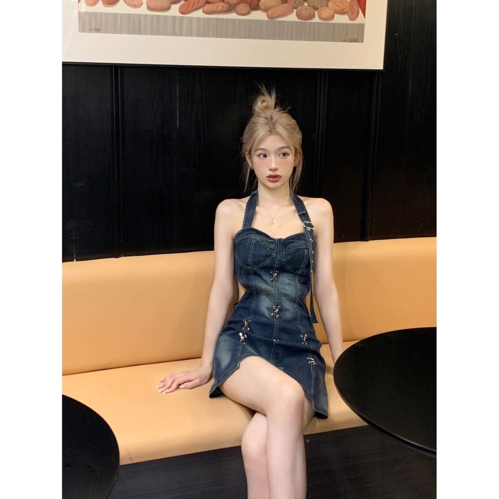 Đầm denim Sát Nách Cổ Yếm Ôm Dáng Thiết Kế Hông Cổ Điển 8ein Cho Nữ