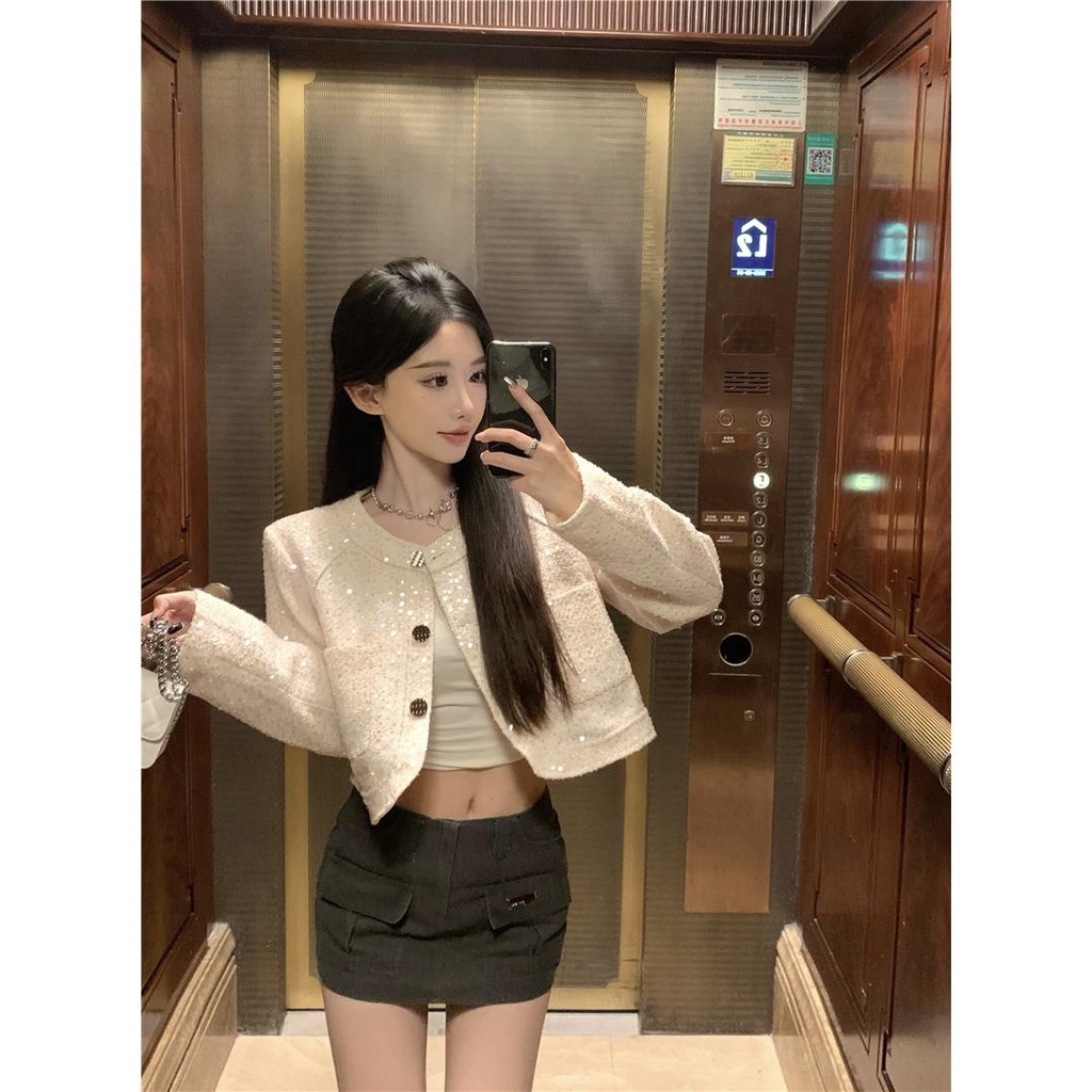 Áo Khoác Dáng Ngắn Đính Kim Sa Lấp Lánh Sang Trọng Cho Nữ