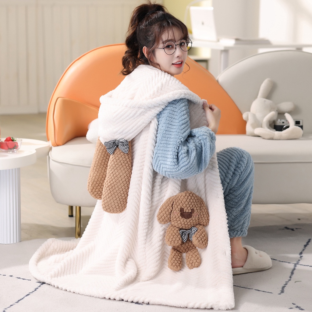 Áo Choàng Ngủ Chất Nhung Dày Dặn Ấm Áp Thời Trang Thu Đông Dễ Thương Cho Nữ