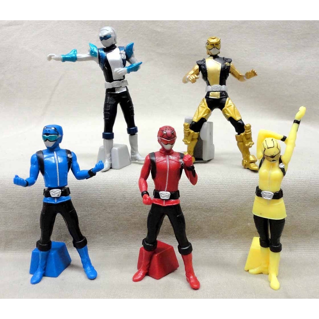 Mô Hình Tĩnh Siêu Nhân Super Sentai Full TeamTặng ô tô