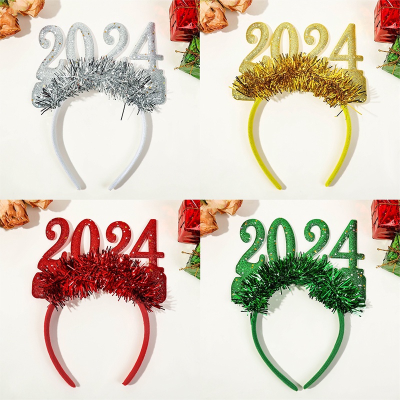 Selens Cài Tóc Xinh Xắn Theo Phong Cách Năm Mới 2024