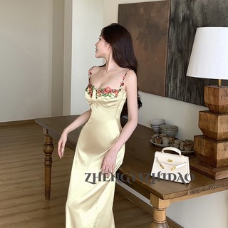Zhengyizhidao Đầm Satin Hai Dây Ôm Dáng Vừa Vặn Phong Cách Desire Quyến Rũ Cho Nữ