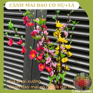 Cành hoa đào, hoa mai giả có nụ, lá loại 5 nhánh
