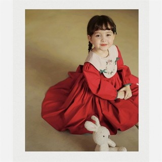 Đầm đỏ nơ xanh cho bé gái