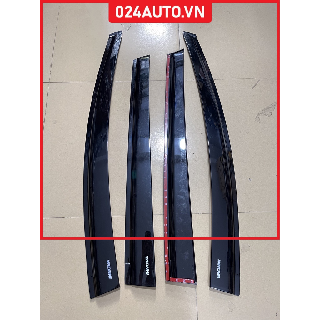 Vè che mưa cho xe Innova 2005-2023