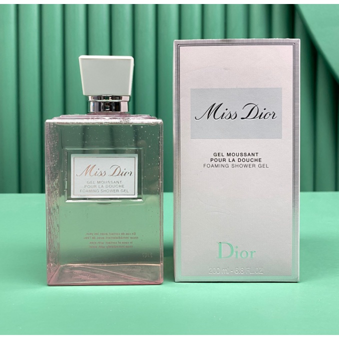 Dior Chai Sữa Tắm Hương Hoa 200ml