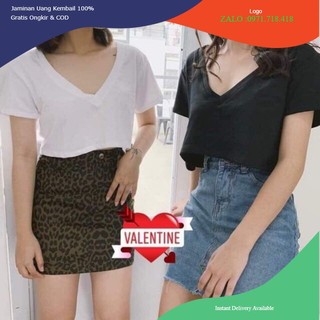 Áo croptop cổ tim from rộng cực xinh hot