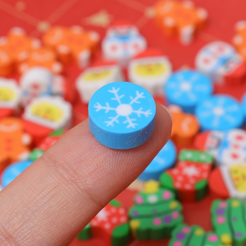 Set 10 Cục Tẩy / Tẩy Bút Chì Bằng Cao Su Mềm Hình Hoa Tuyết / Ông Già Noel Hoạt Hình Vui Nhộn Làm Quà Tặng Cho Học Sinh