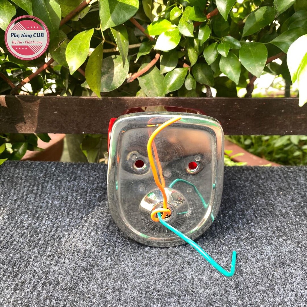 Đèn hậu cub cánh én-81 có mắt mèo giả zin