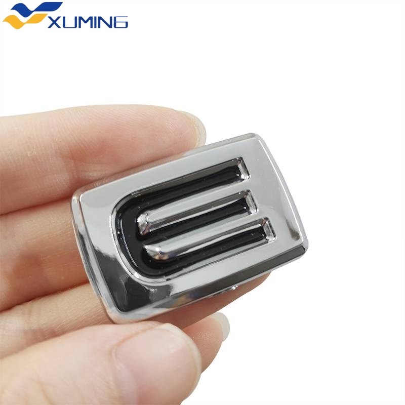 1 Miếng Dán logo abs 1.8 e g s Trang Trí Phía Sau Xe Hơi toyota innova e g s