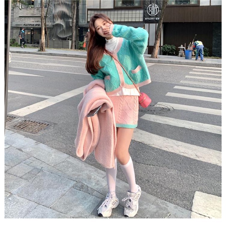 Bộ Áo Khoác cardigan + Áo Khoác Dệt Kim Màu Xanh Lá Thời Trang Mùa Xuân Cho Nữ