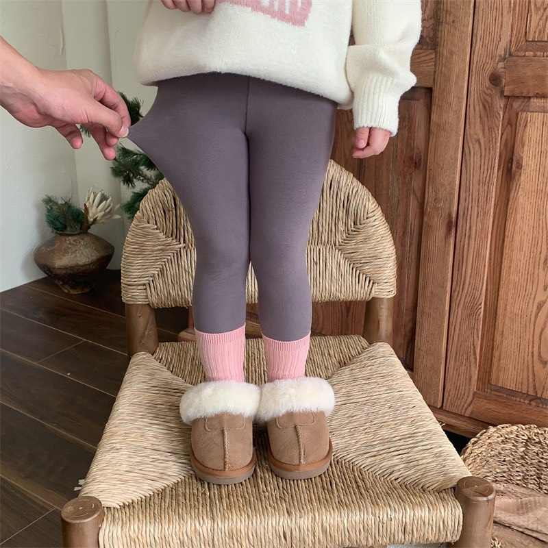 QUẦN LEGGING TRƠN VÀ HÌNH TRÁI TIM CHO BÉ- HÀNG QCCC