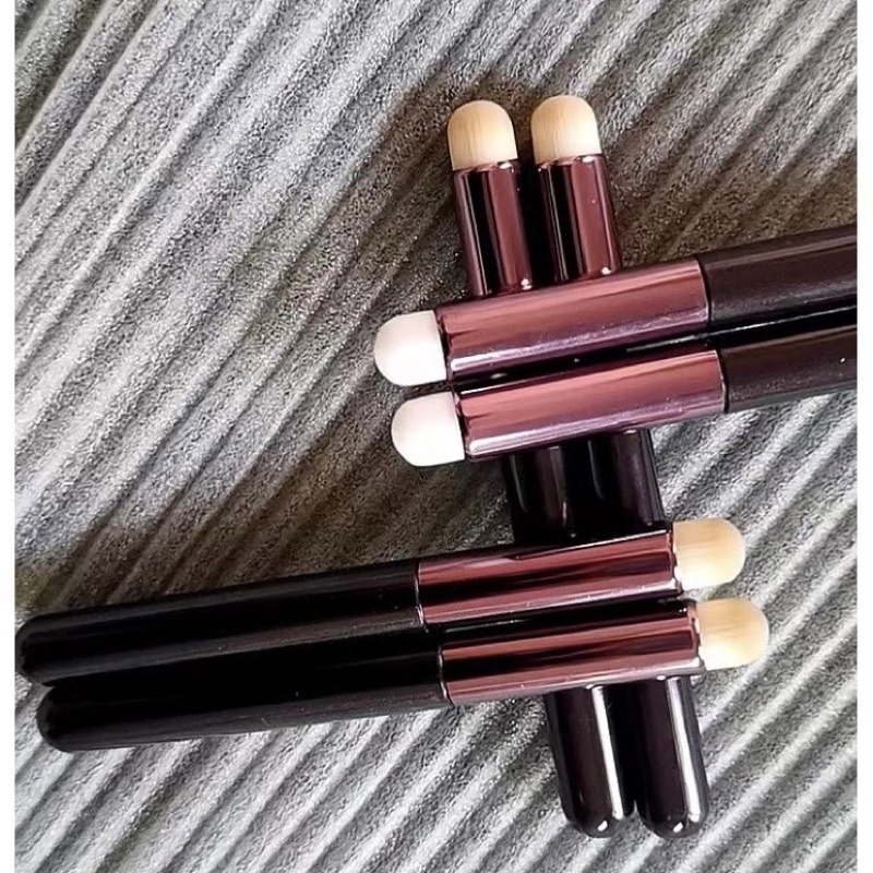 Cọ môi, cọ tán son môi mềm mịn, cọ che khuyết điểm trang điểm đa năng nhỏ gọn tiện dụng