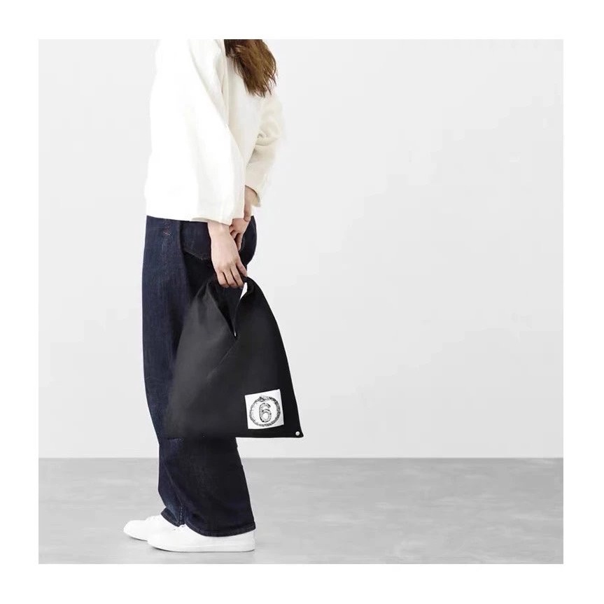 Túi Xách Vải Tam Giác  unisex