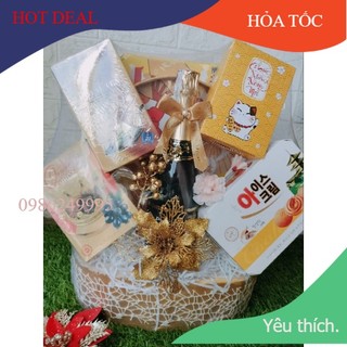 Set giỏ quà tết 2024 - Hộp quà tết cao cấp sang trọng .