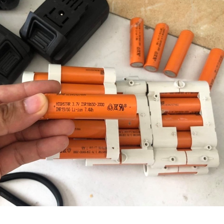 Pin 18650 Highstar tháo khối đã test dung lượng cao 2200-2600mah xả 20A