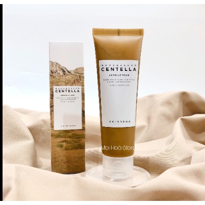 Sữa rửa mặt Centella Madagascar Skin1104 Ampoule Foam giúp dưỡng ẩm và làm sạch da